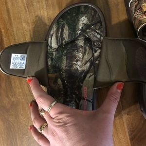 Under Armour Shoes - Under Armour realtree-camo/pink slide on sandals Under Armour Shoes - Under Armour realtree-camo/pink slide on sandals